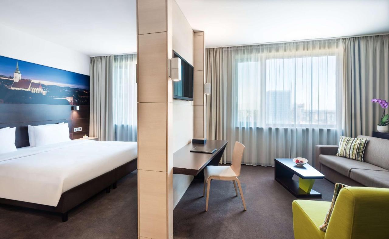 Lindner Hotel Bratislava, Part Of Jdv By Hyatt Exterior foto