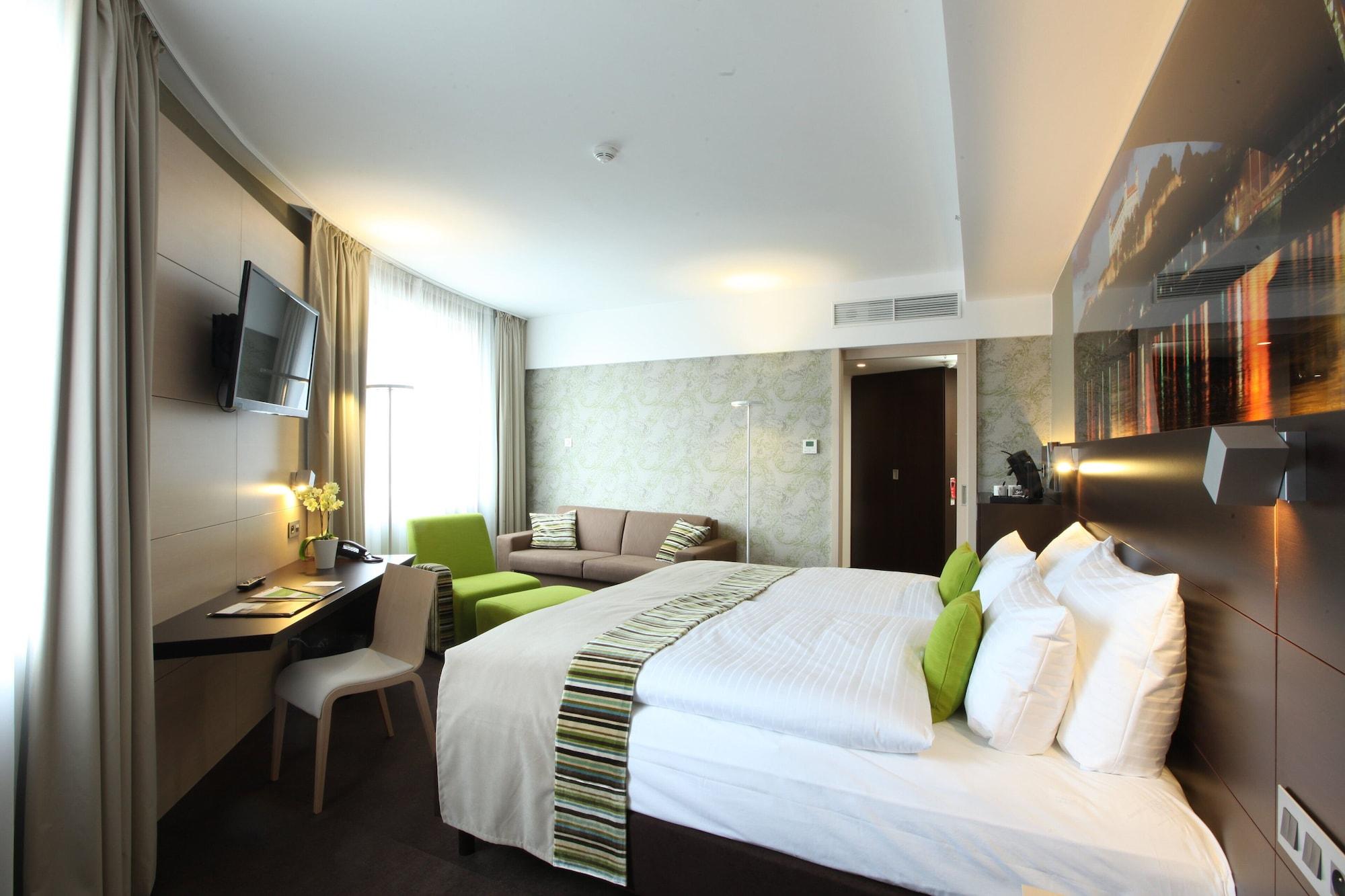 Lindner Hotel Bratislava, Part Of Jdv By Hyatt Exterior foto