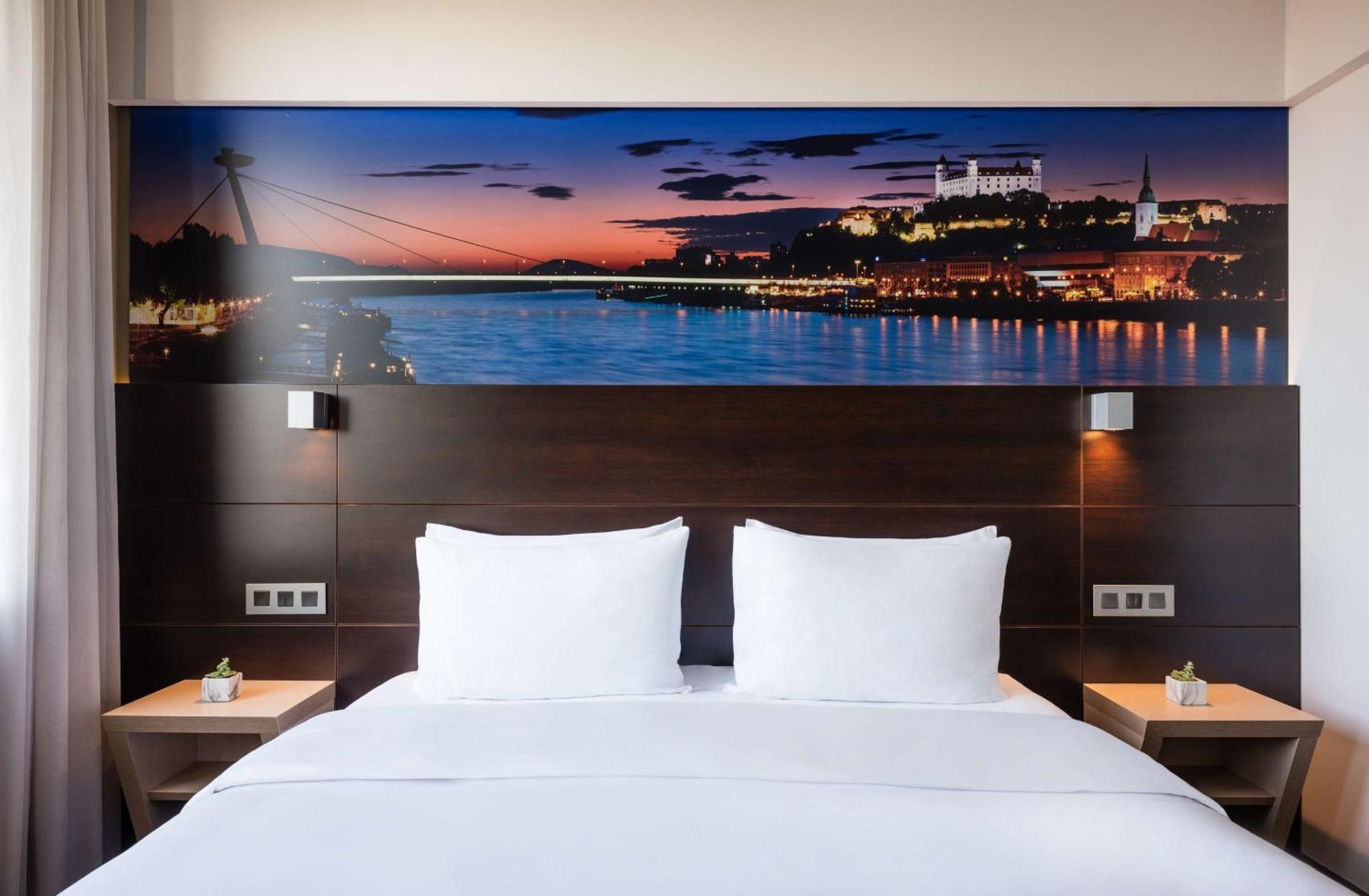 Lindner Hotel Bratislava, Part Of Jdv By Hyatt Exterior foto
