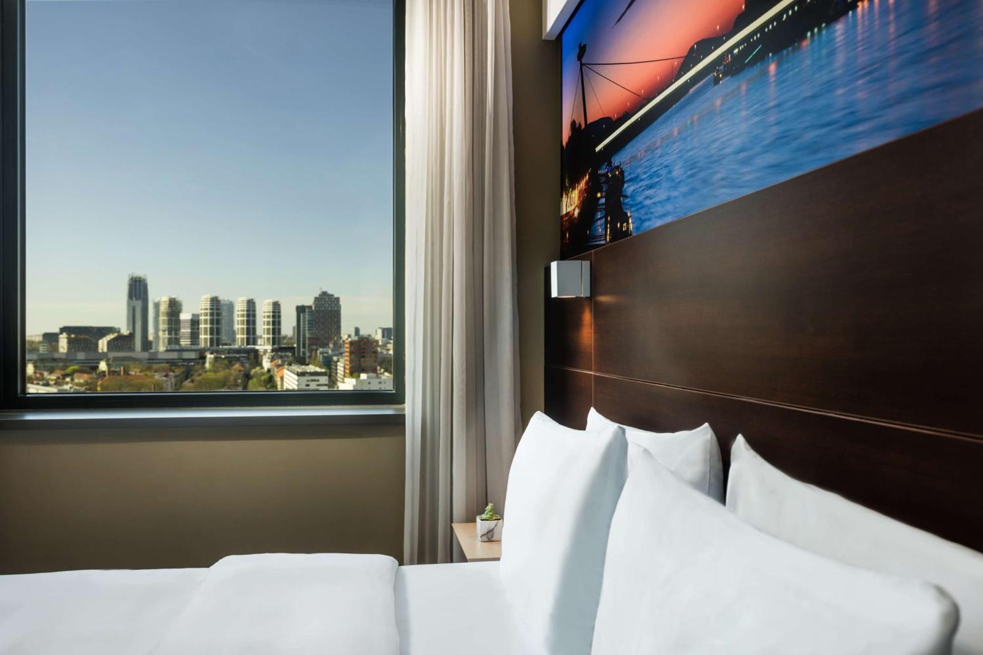 Lindner Hotel Bratislava, Part Of Jdv By Hyatt Exterior foto